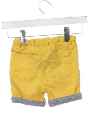 Dziecięce szorty LCW, Rozmiar 2-3m/ 56-62 cm, Kolor Żółty, Cena 6,99 zł