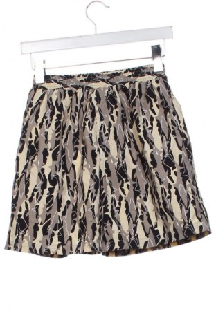 Dziecięce szorty Unbranded, Rozmiar 13-14y/ 164-168 cm, Kolor Kolorowy, Cena 6,99 zł