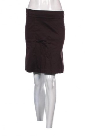 Пола Amisu, Размер M, Цвят Кафяв, Цена 2,04 €