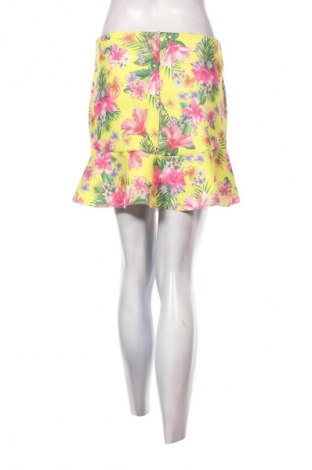 Пола Blue, Размер M, Цвят Многоцветен, Цена 2,04 €