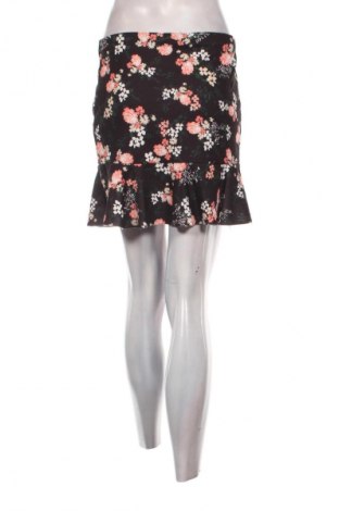 Пола Boohoo, Размер M, Цвят Многоцветен, Цена 2,55 €