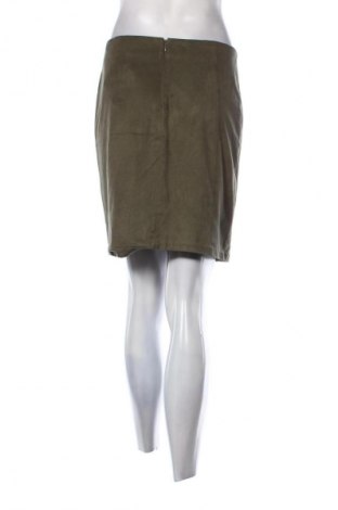 Пола Comma,, Размер S, Цвят Зелен, Цена 4,60 €