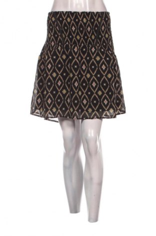 Пола Edc By Esprit, Размер M, Цвят Многоцветен, Цена 2,04 €