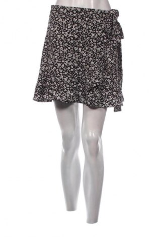 Пола Fb Sister, Размер M, Цвят Многоцветен, Цена 2,04 €