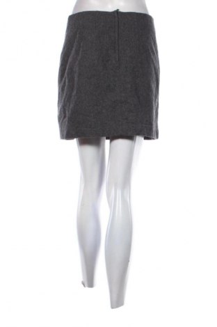 Пола H&M, Размер M, Цвят Сив, Цена 4,09 €