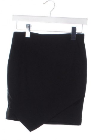 Пола H&M, Размер XS, Цвят Черен, Цена 2,04 €