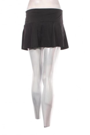 Пола H&M Divided, Размер S, Цвят Черен, Цена 2,04 €