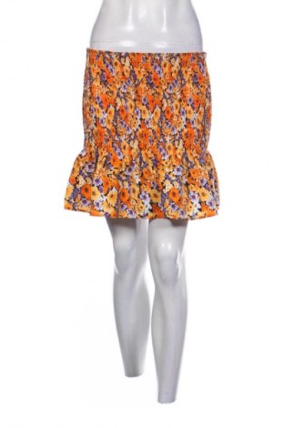 Пола H&M Divided, Размер S, Цвят Многоцветен, Цена 2,04 €