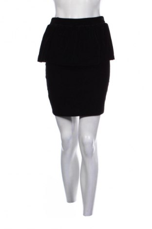 Пола Mango, Размер S, Цвят Черен, Цена 2,55 €