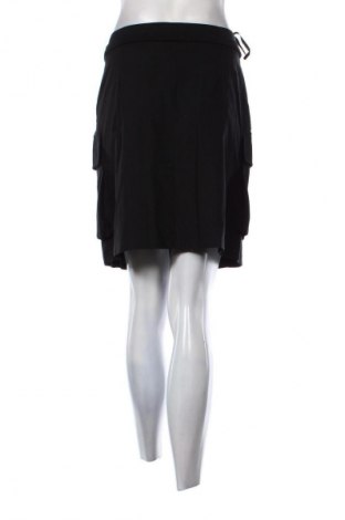 Пола Minx, Размер M, Цвят Черен, Цена 2,04 €