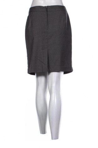 Пола Orsay, Размер M, Цвят Сив, Цена 2,04 €