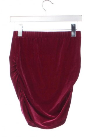 Пола Review, Размер XXS, Цвят Червен, Цена 2,55 €