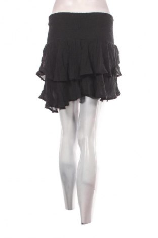 Пола SHEIN, Размер M, Цвят Черен, Цена 2,04 €