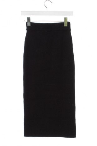 Пола Soya Concept, Размер XS, Цвят Черен, Цена 5,11 €