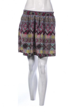 Пола Stradivarius, Размер M, Цвят Многоцветен, Цена 2,04 €