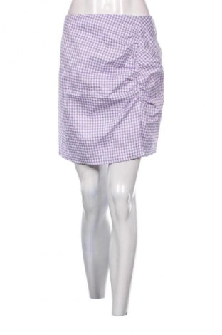 Пола Trendyol, Размер L, Цвят Многоцветен, Цена 3,06 €