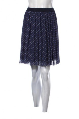 Пола Trendyol, Размер M, Цвят Многоцветен, Цена 2,55 €