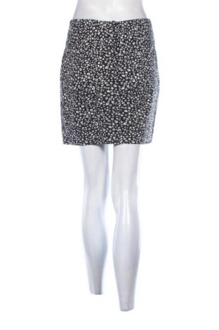 Пола Unbranded, Размер S, Цвят Многоцветен, Цена 2,55 €