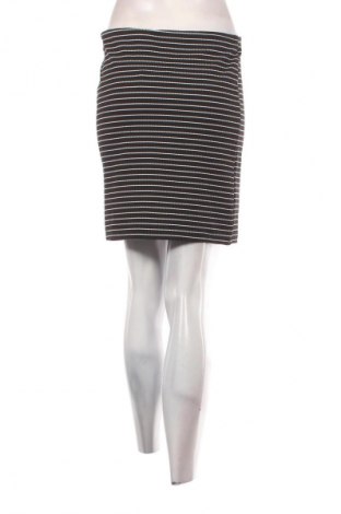 Пола Unbranded, Размер M, Цвят Многоцветен, Цена 2,04 €