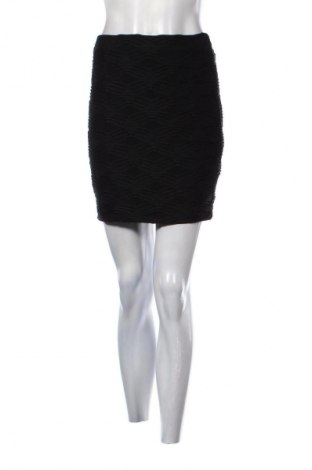 Пола Unbranded, Размер M, Цвят Черен, Цена 2,04 €