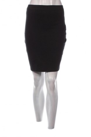 Пола Unbranded, Размер S, Цвят Черен, Цена 4,60 €