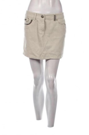 Пола Unbranded, Размер M, Цвят Бежов, Цена 4,60 €