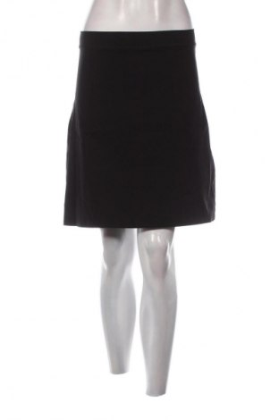 Пола Unbranded, Размер M, Цвят Черен, Цена 2,04 €