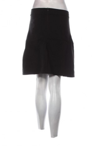 Пола Unbranded, Размер M, Цвят Черен, Цена 2,04 €