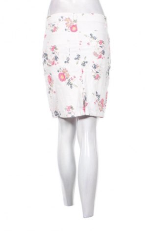 Пола Unbranded, Размер M, Цвят Многоцветен, Цена 2,04 €