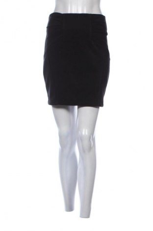 Пола Unbranded, Размер S, Цвят Черен, Цена 2,55 €