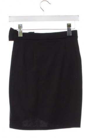 Пола Vero Moda, Размер XS, Цвят Черен, Цена 2,04 €