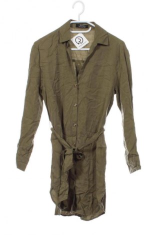 Kleid Bershka, Größe XS, Farbe Grün, Preis 4,99 €