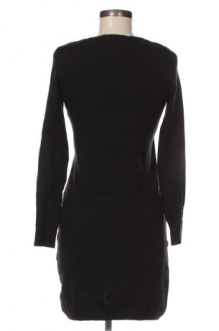 Рокля Edc By Esprit, Размер S, Цвят Черен, Цена 3,57 €