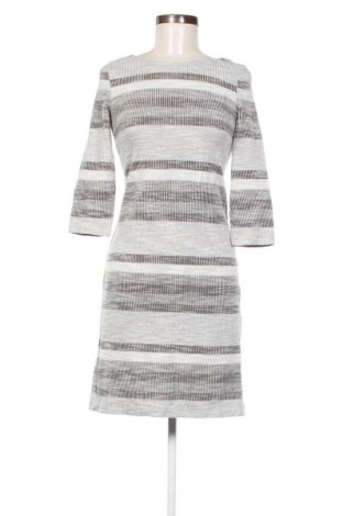 Рокля Esprit, Размер S, Цвят Многоцветен, Цена 6,13 €