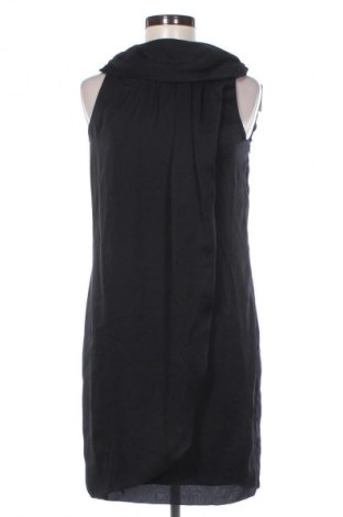 Ruha F&F, Méret M, Szín Fekete, Ár 1 419 Ft