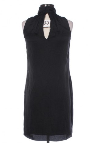 Ruha F&F, Méret M, Szín Fekete, Ár 1 419 Ft