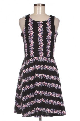 Šaty  H&M, Velikost M, Barva Vícebarevné, Cena  129,00 Kč