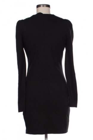 Sukienka Reserved, Rozmiar M, Kolor Czarny, Cena 26,99 zł