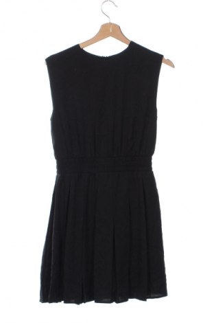 Ruha Saturday Club, Méret M, Szín Fekete, Ár 979 Ft