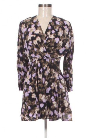 Rochie Second Female, Mărime XS, Culoare Multicolor, Preț 64,99 Lei