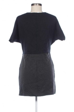 Ruha Tezenis, Méret M, Szín Fekete, Ár 959 Ft