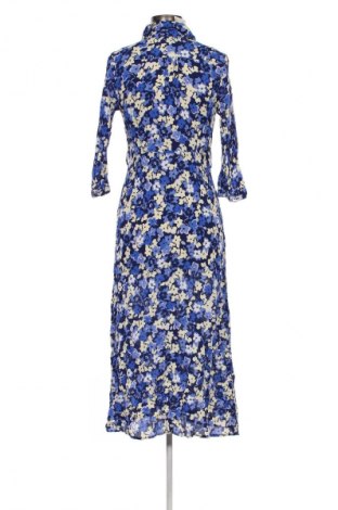 Рокля Unbranded, Размер M, Цвят Многоцветен, Цена 7,66 €