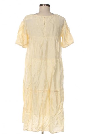 Ruha Unbranded, Méret M, Szín Sárga, Ár 3 939 Ft