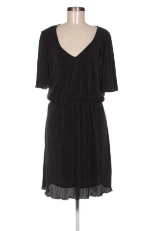 Ruha Unbranded, Méret L, Szín Fekete, Ár 3 569 Ft