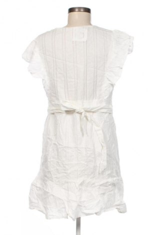 Ruha Unbranded, Méret L, Szín Fehér, Ár 3 409 Ft