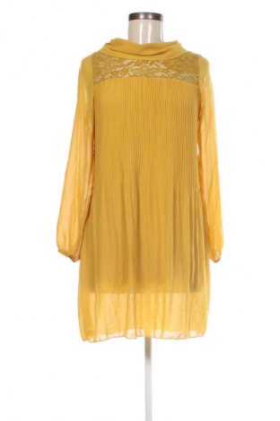 Ruha Unbranded, Méret M, Szín Narancssárga
, Ár 1 359 Ft