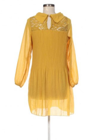 Ruha Unbranded, Méret M, Szín Narancssárga
, Ár 1 359 Ft