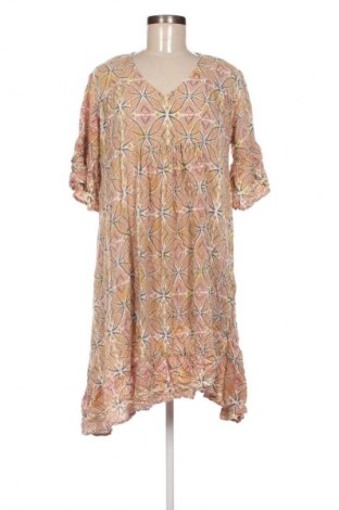 Рокля Unmade Copenhagen, Размер M, Цвят Многоцветен, Цена 3,57 €