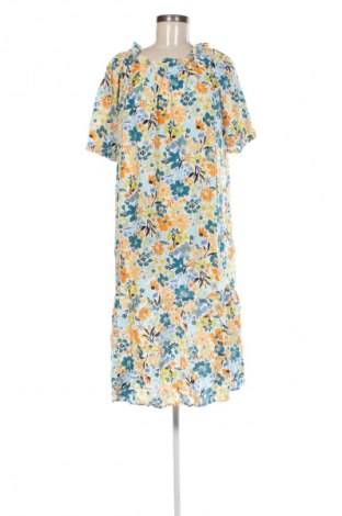 Ruha VILA, Méret M, Szín Sokszínű, Ár 6 119 Ft