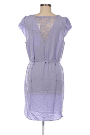 Ruha VILA, Méret L, Szín Lila, Ár 4 449 Ft